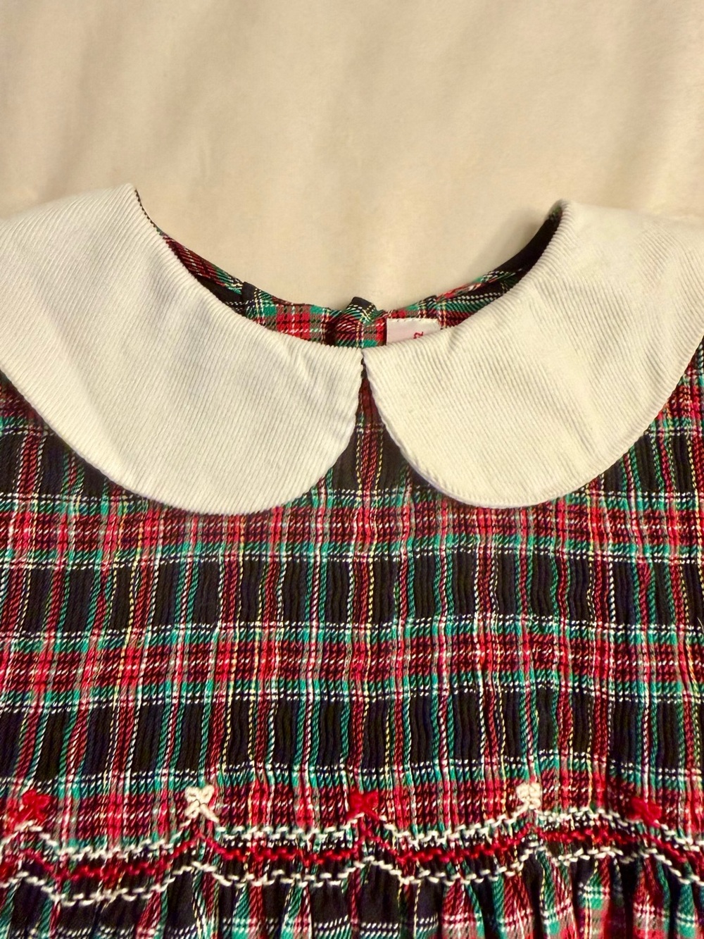 VTG! House of Hatten Plaid Smocked Holiday Dress w/ Peter Pan Collar, sz 2T - Picture 2 of 10